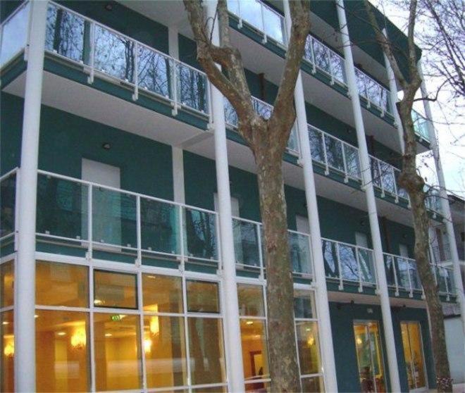 Hotel Jole 切塞纳蒂科 外观 照片