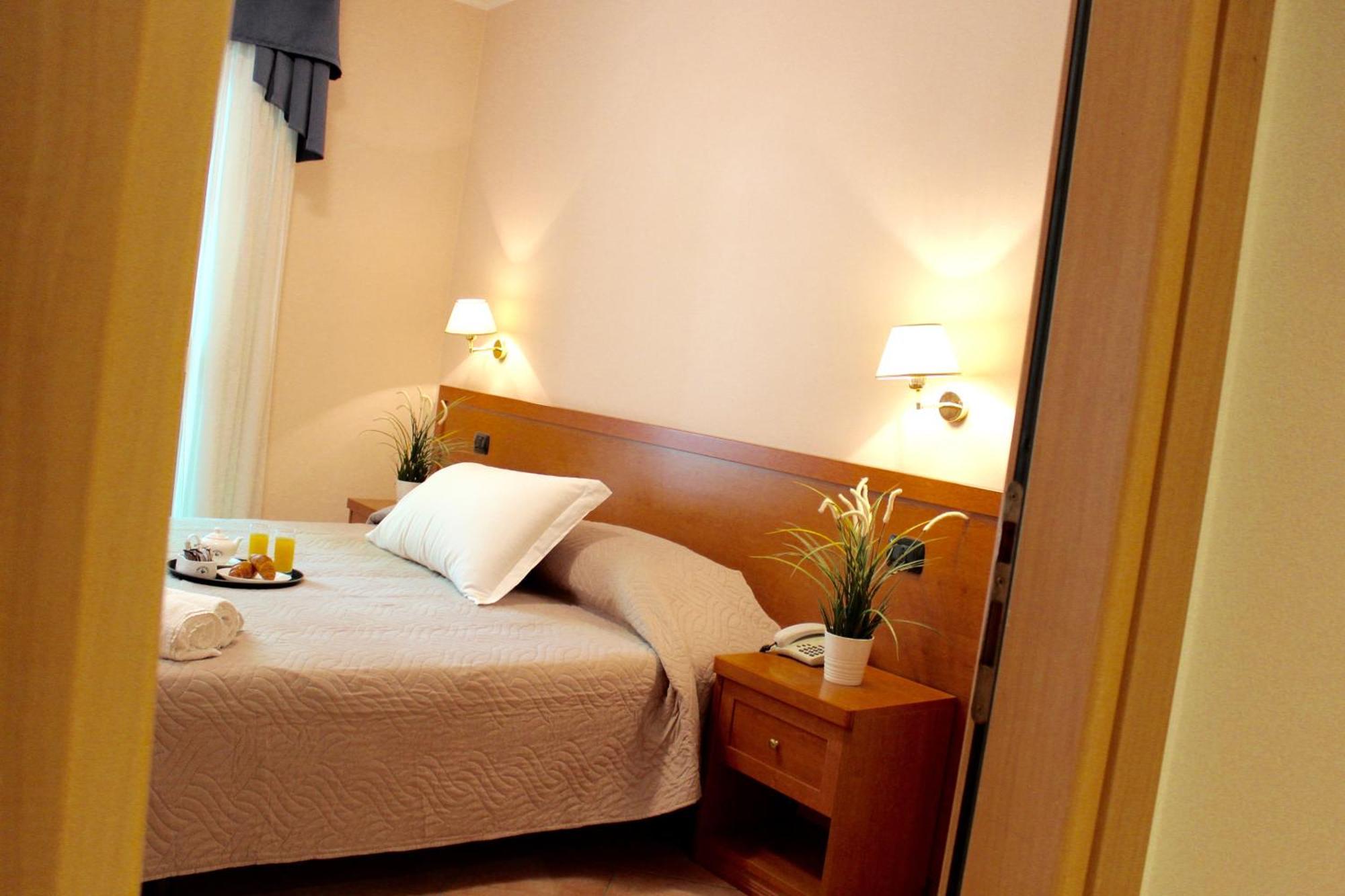 Hotel Jole 切塞纳蒂科 外观 照片