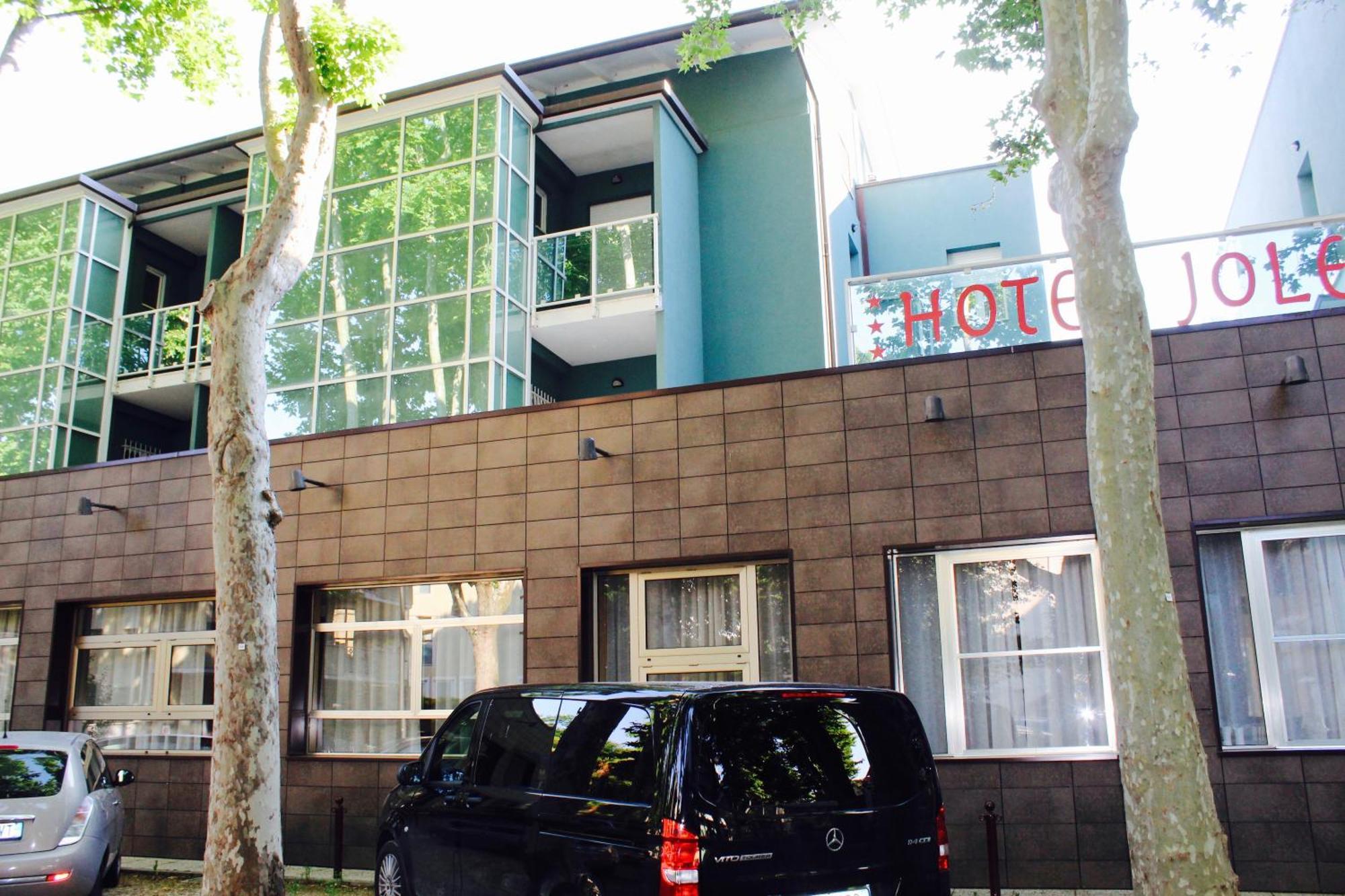 Hotel Jole 切塞纳蒂科 外观 照片